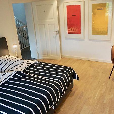Privatzimmer Schoenfelder Dusseldorf Bagian luar foto