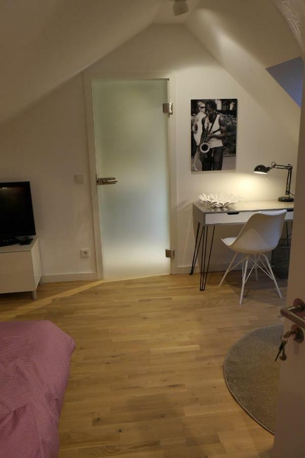 Privatzimmer Schoenfelder Dusseldorf Bagian luar foto