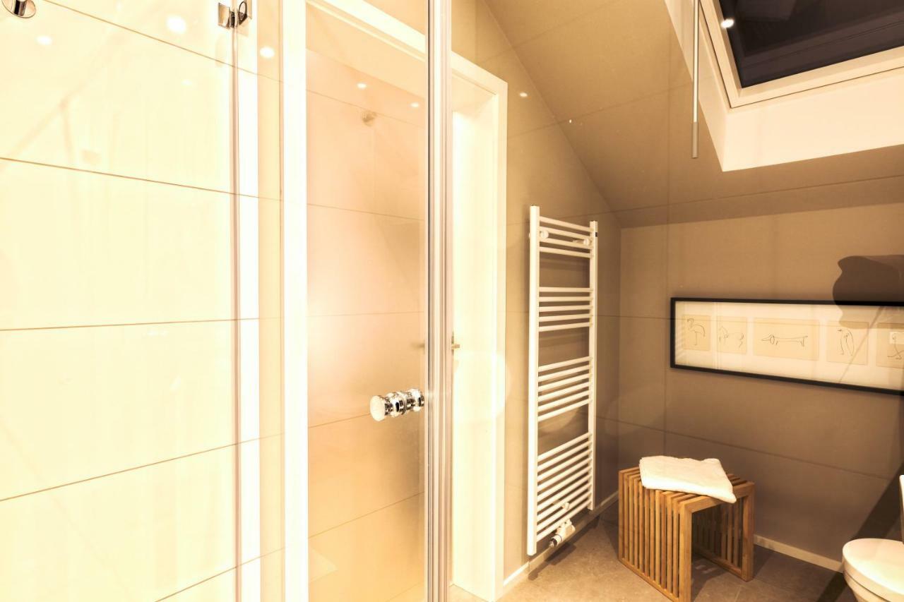 Privatzimmer Schoenfelder Dusseldorf Bagian luar foto